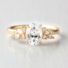 Oval Diamond ring 