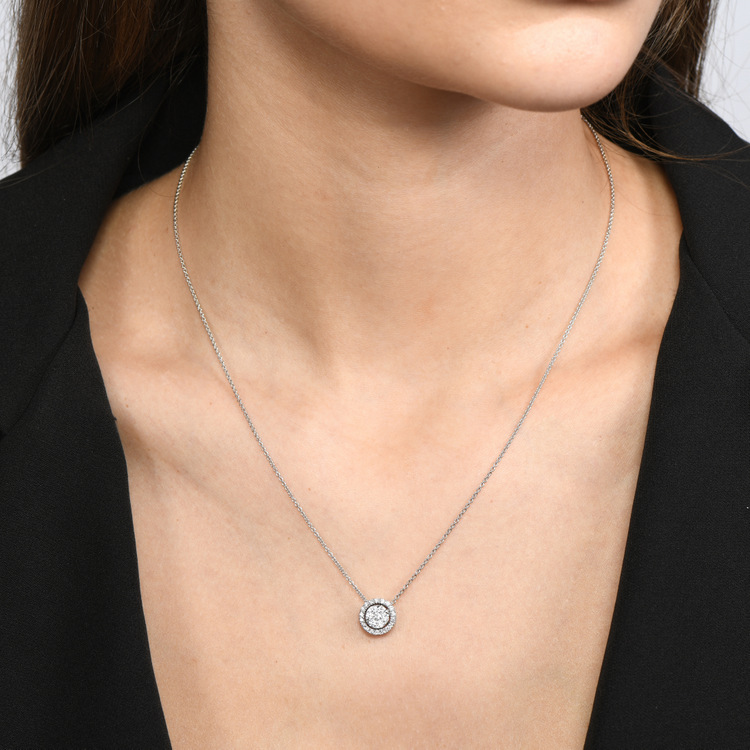 Rylie's Round Pendant