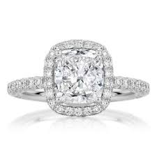 Cushion Cut Engagement Rings